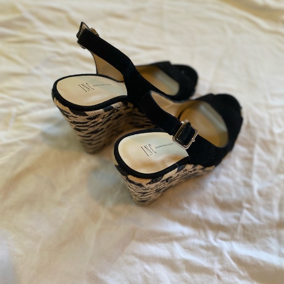 I.N.C (international concepts) Wedges (Size 7) (Never Worn) - Picture 5 of 5